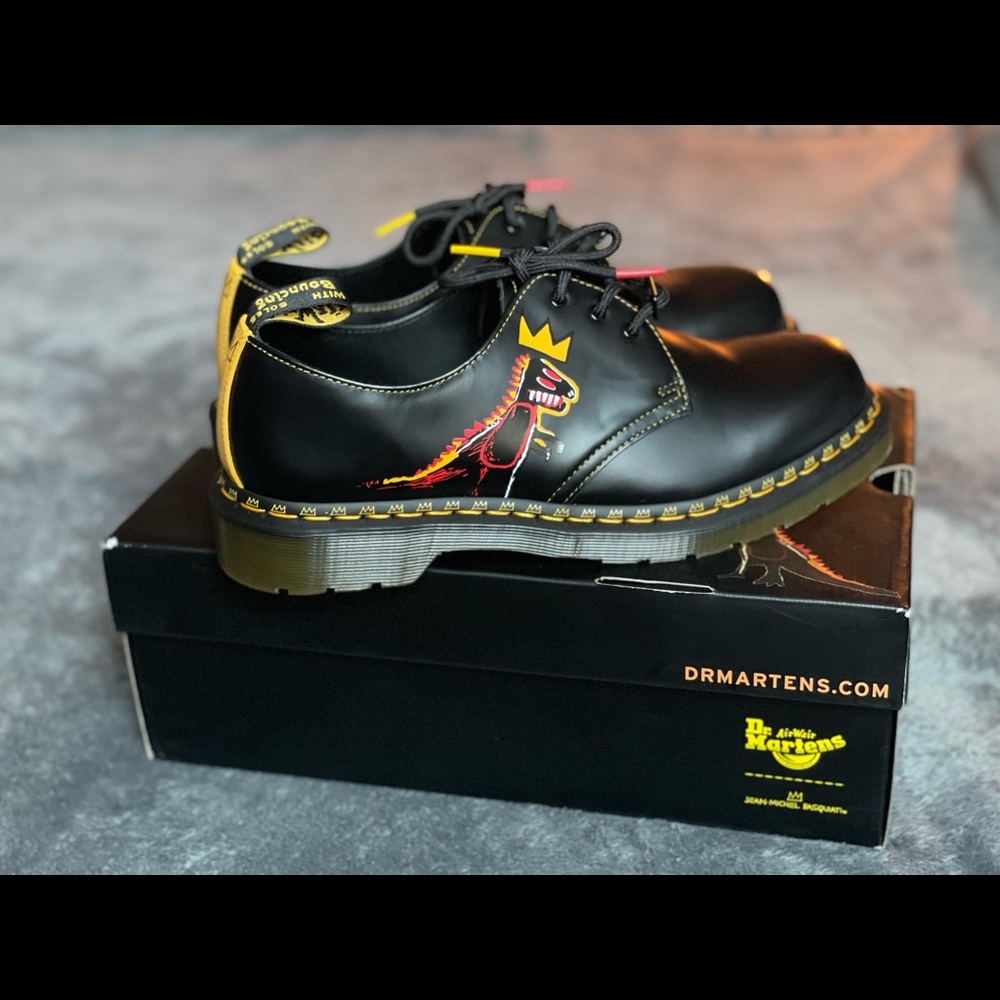 DR. MARTENS x Jean-Michel Basquiat 1461 Derby limited edition